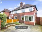 3 Bedrooms Semi detached house for rent in Clarendon...