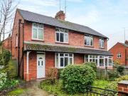 3 Bedrooms Semi detached house for rent in Cleardene,...