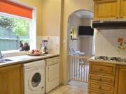 3 Bedrooms Semi detached house for rent in Clifford...