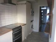 3 Bedrooms Semi detached house for rent in Cockett Road,...