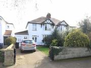 3 Bedrooms Semi detached house for rent in Downs View...
