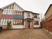 3 Bedrooms Semi detached house for rent in Eastfield...