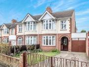 3 Bedrooms Semi detached house for rent in Elstow Road,...