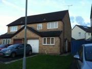 3 Bedrooms Semi detached house for rent in Ffordd...