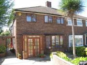 3 Bedrooms Semi detached house for rent in Greenview...