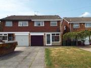 3 Bedrooms Semi detached house for rent in Harnall...