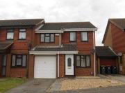 3 Bedrooms Semi detached house for rent in Harrier Way,...