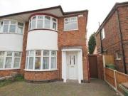 3 Bedrooms Semi detached house for rent in Hathaway...