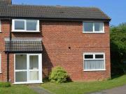 3 Bedrooms Semi detached house for rent in Hazel Close,...
