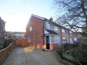 3 Bedrooms Semi detached house for rent in Hellifield,...