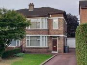 3 Bedrooms Semi detached house for rent in Herringthorpe...