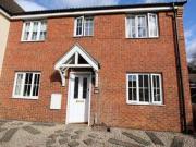 3 Bedrooms Semi detached house for rent in Hodges Close,...