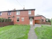 3 Bedrooms Semi detached house for rent in Jubilee Road,...
