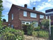 3 Bedrooms Semi detached house for rent in Kenilworth...