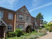 3 Bedrooms Semi detached house for rent in King George...