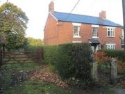 3 Bedrooms Semi detached house for rent in Kingsley,...