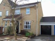 3 Bedrooms Semi detached house for rent in Laneward...