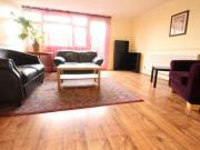 3 Bedrooms Semi detached house for rent in Milton Road,...