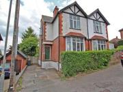 3 Bedrooms Semi detached house for rent in Moore Road,...