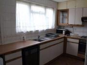3 Bedrooms Semi detached house for rent in Moulton...