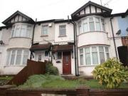 3 Bedrooms Semi detached house for rent in Neville Road,...