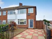 3 Bedrooms Semi detached house for rent in Potovens...