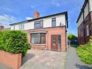 3 Bedrooms Semi detached house for rent in Potter Hill,...