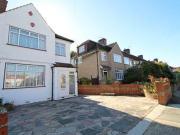 3 Bedrooms Semi detached house for rent in Priory Road,...