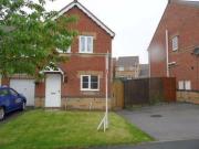 3 Bedrooms Semi detached house for rent in Raikes...