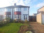 3 Bedrooms Semi detached house for rent in Ridgewood...