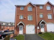 3 Bedrooms Semi detached house for rent in Roxburgh...