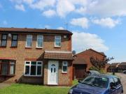 3 Bedrooms Semi detached house for rent in Snapdragon...