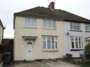 3 Bedrooms Semi detached house for rent in Springfield...
