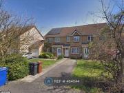 3 Bedrooms Semi detached house for rent in St. Leonards...
