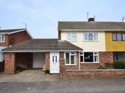 3 Bedrooms Semi detached house for rent in Sunnybank,...