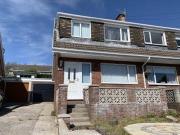 3 Bedrooms Semi detached house for rent in Tyn Y Twr,...