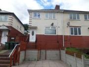 3 Bedrooms Semi detached house for rent in Wallace Road,...