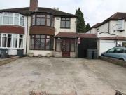 3 Bedrooms Semi detached house for rent in Walsall Road,...