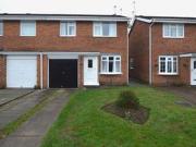 3 Bedrooms Semi detached house for rent in Weston Close,...