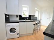 3 Bedrooms Semi detached house for rent in Wigginton...