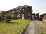3 Bedrooms Semi detached house for rent in Windsor Road,...
