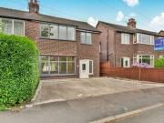 3 Bedrooms Semi detached house for rent in Withyfold...