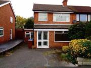 3 Bedrooms Semi detached house for rent in Woodville...