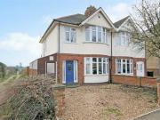 3 Bedrooms Semi detached house for sale in 26 Sandhills...