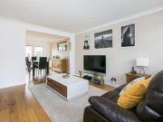 3 Bedrooms Semi detached house for sale in Baberton...