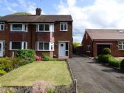 3 Bedrooms Semi detached house for sale in Barlows Lane...