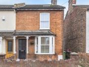 3 Bedrooms Semi detached house for sale in Barrington...
