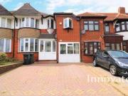 3 Bedrooms Semi detached house for sale in Bleakhouse...