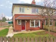 3 Bedrooms Semi detached house for sale in Broadgate...