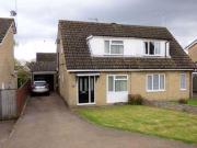 3 Bedrooms Semi detached house for sale in Byfield Road,...